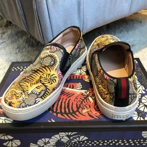 Gucci Bengal slip on sneakers